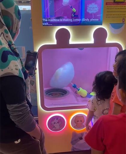 Cotton candy vending machine